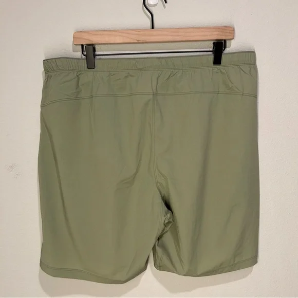 Arc’teryx Incendo Short 9" Men’s XL Chloris Green NWOT - Picture 4 of 4